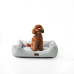 Cama para perros Bambino Doggies con estampado vichy turquesa y etiqueta de piel personalizada
