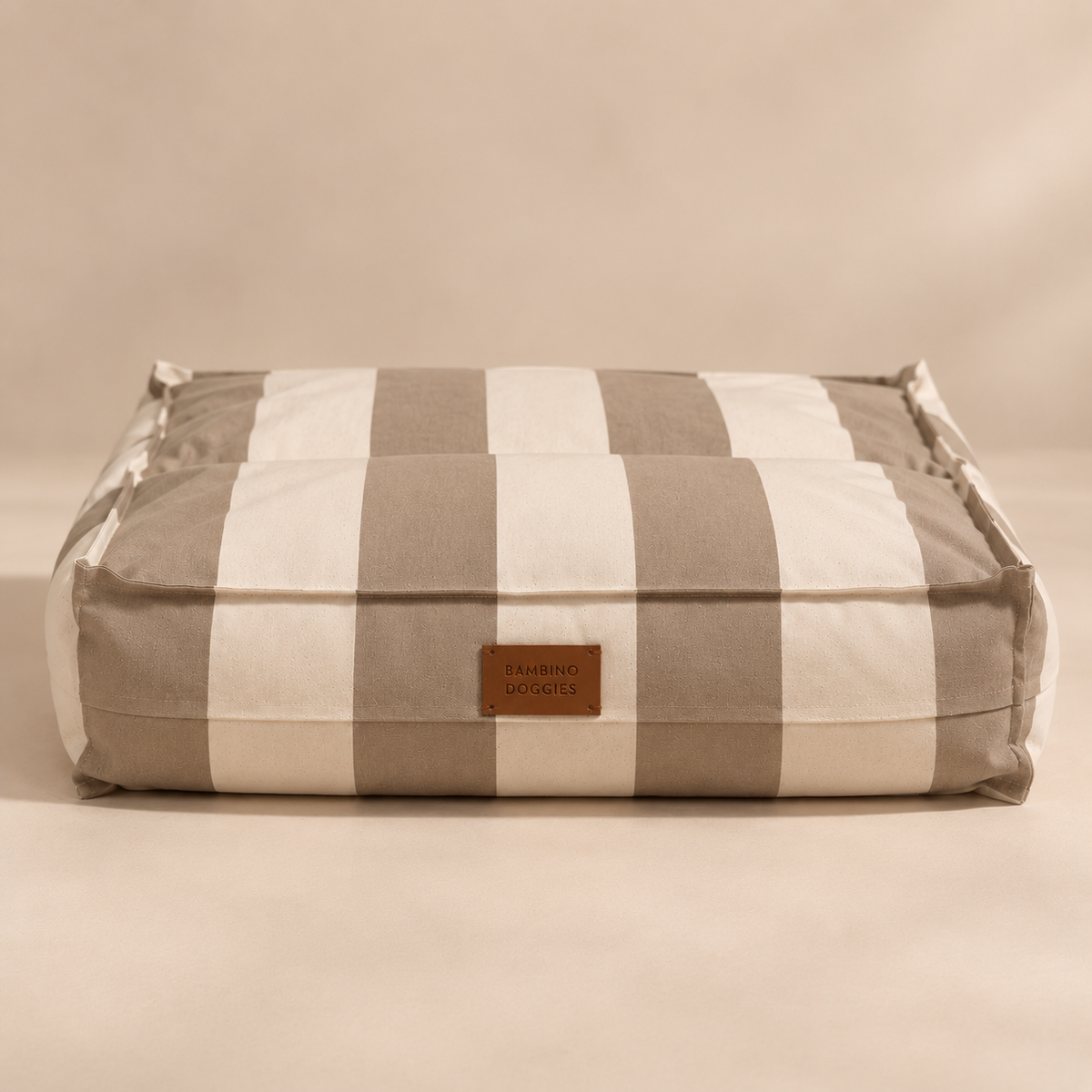 Cama desenfundable e impermeable para perros - Tomaso