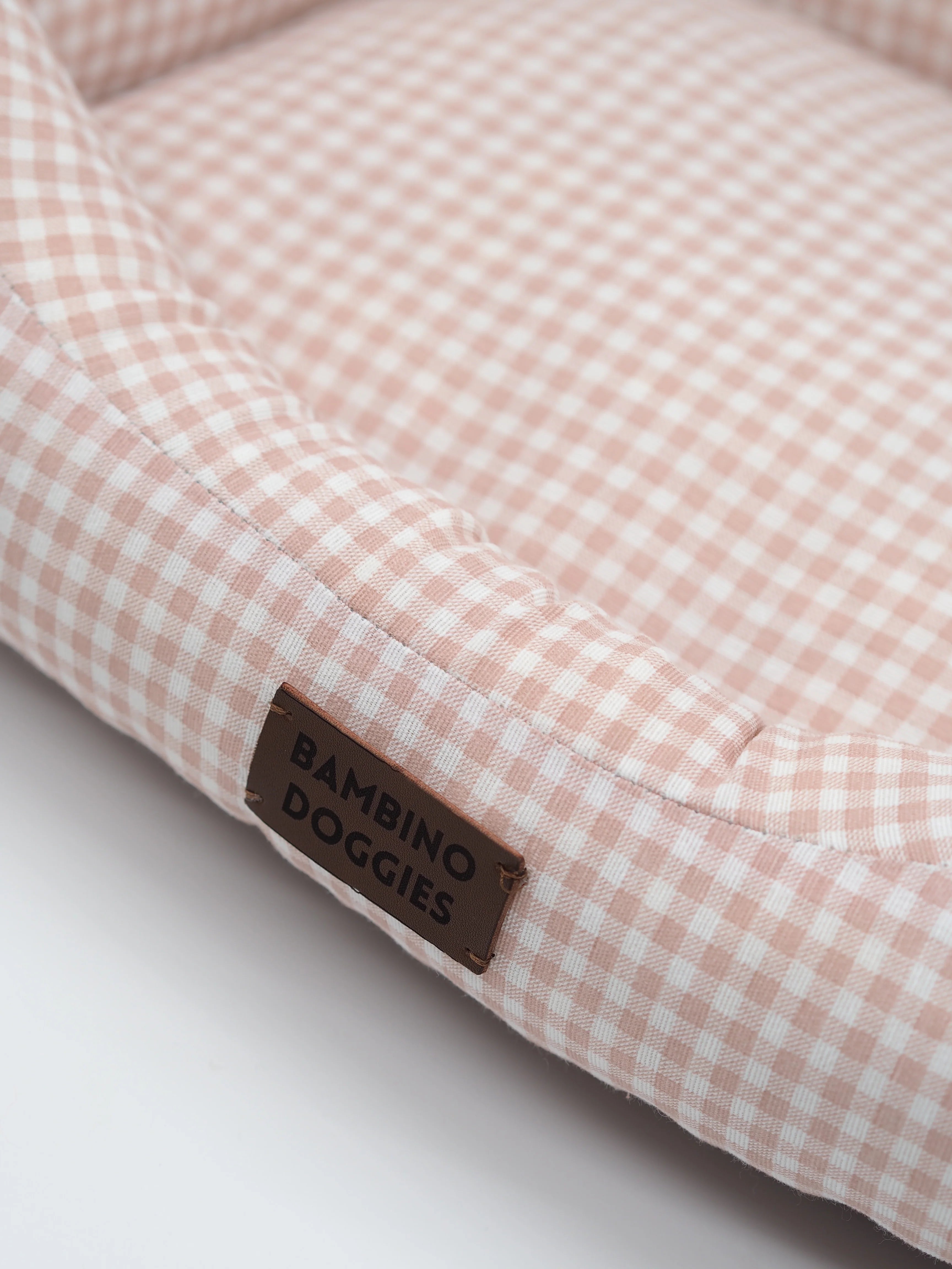Cama para perros Vichy rosa